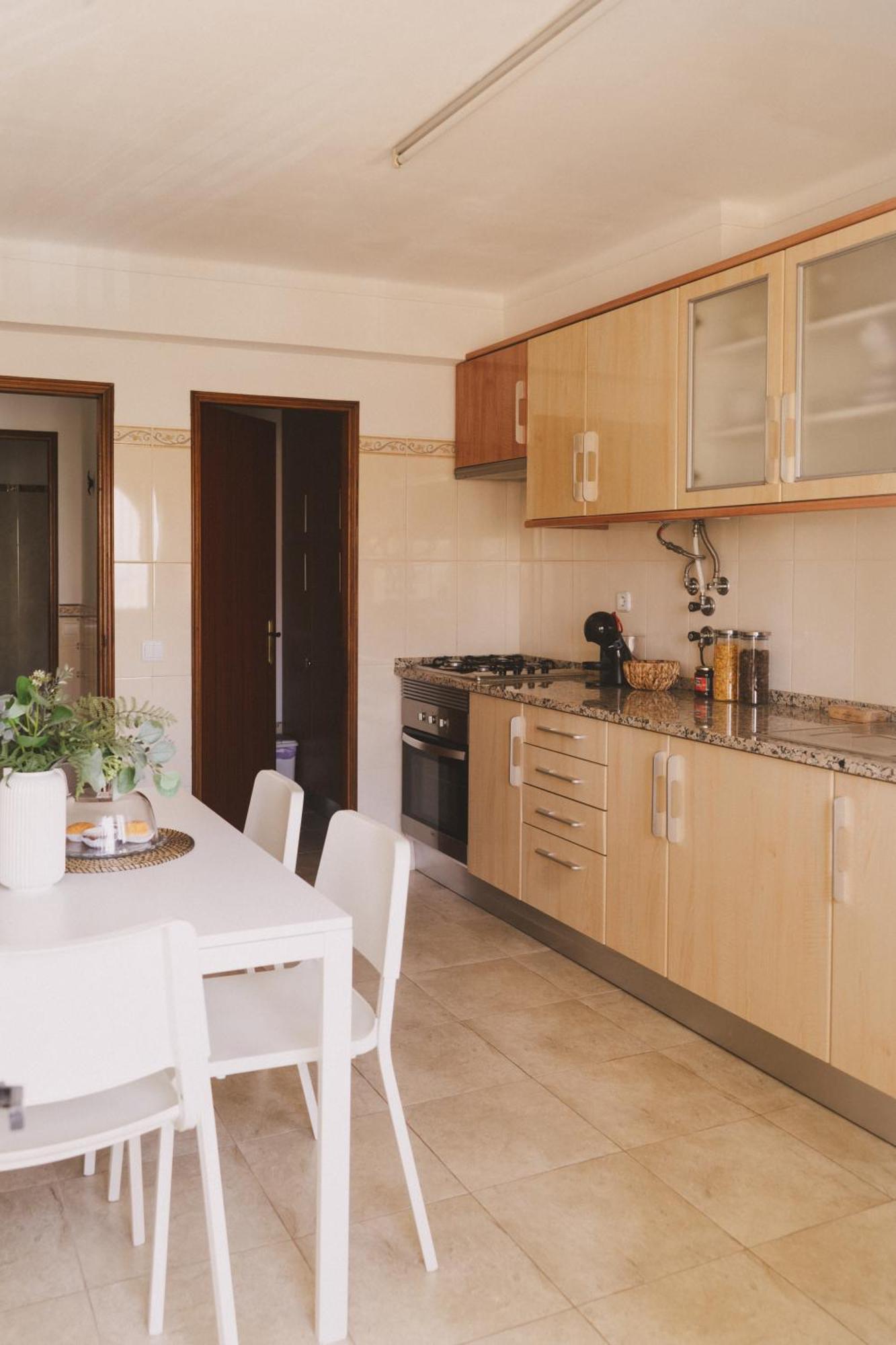 As Andorinhas Appartement Portimão Buitenkant foto